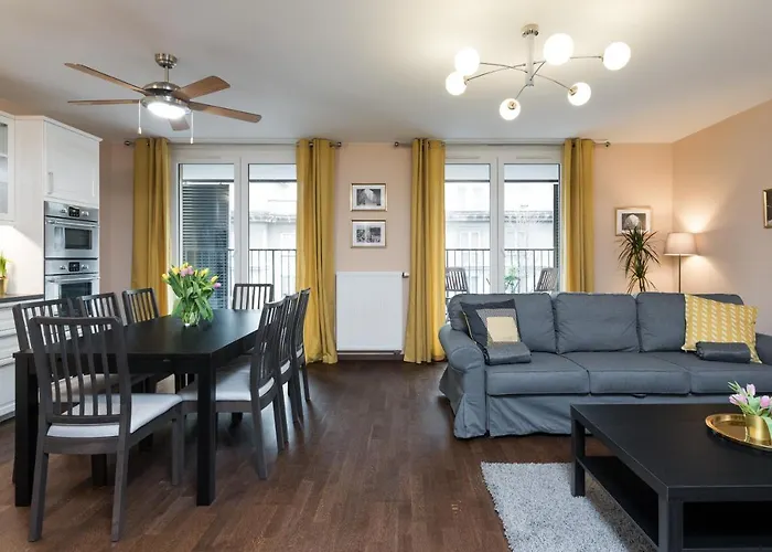 Krakow Central Apartment Free Parking